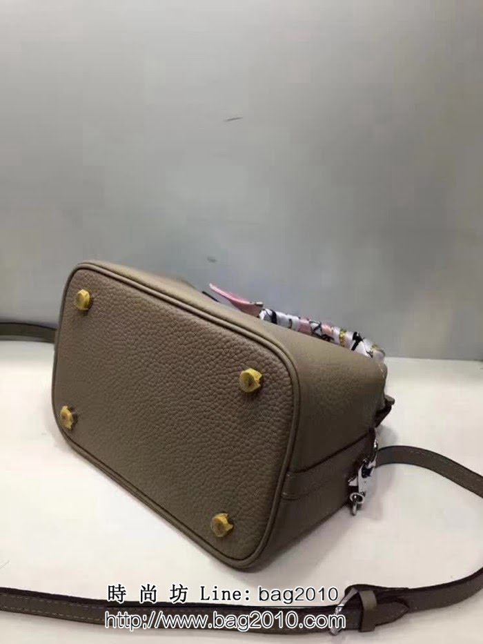 愛馬仕Hermes 超嫩牛奶盒包 可手提肩背 0AM1459
